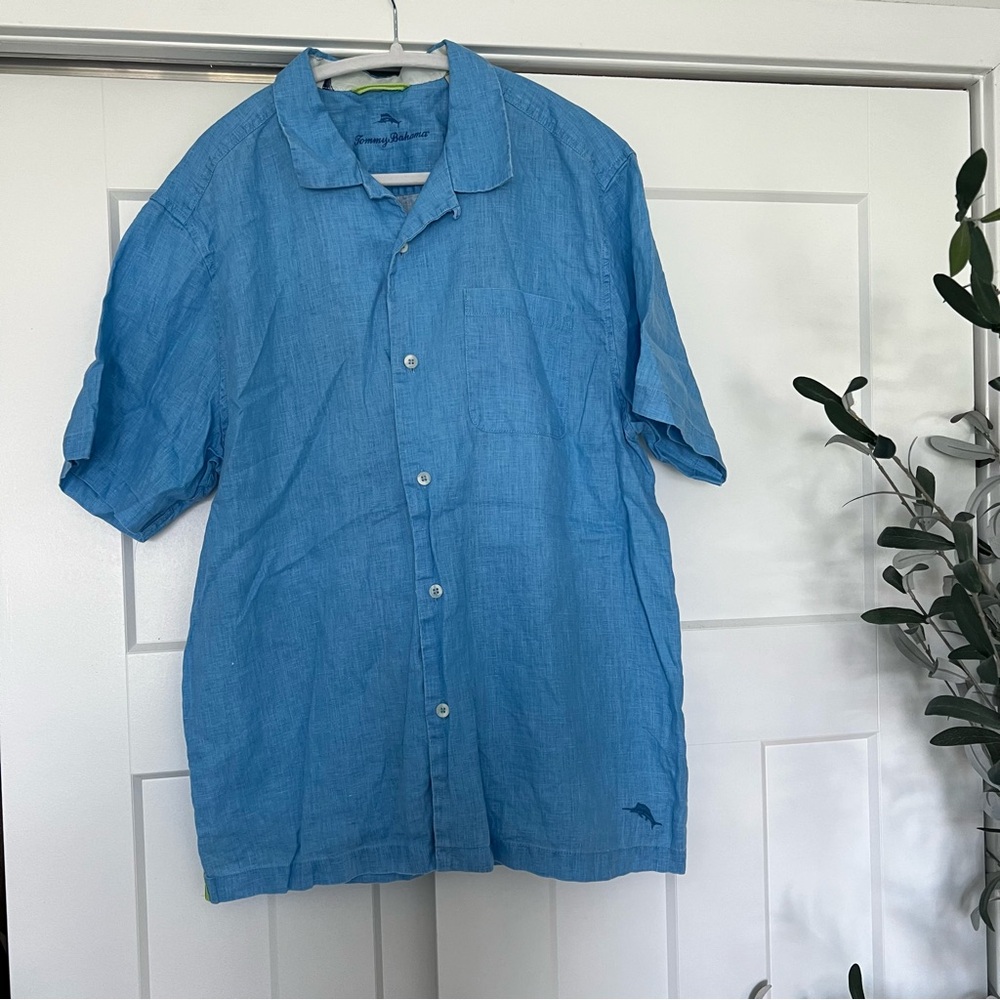 Tommy Bahama Blue Casual Button Down Shirt